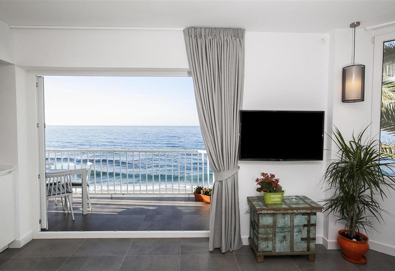 Super Front Line Modern New Apartm Nerja Eksteriør billede