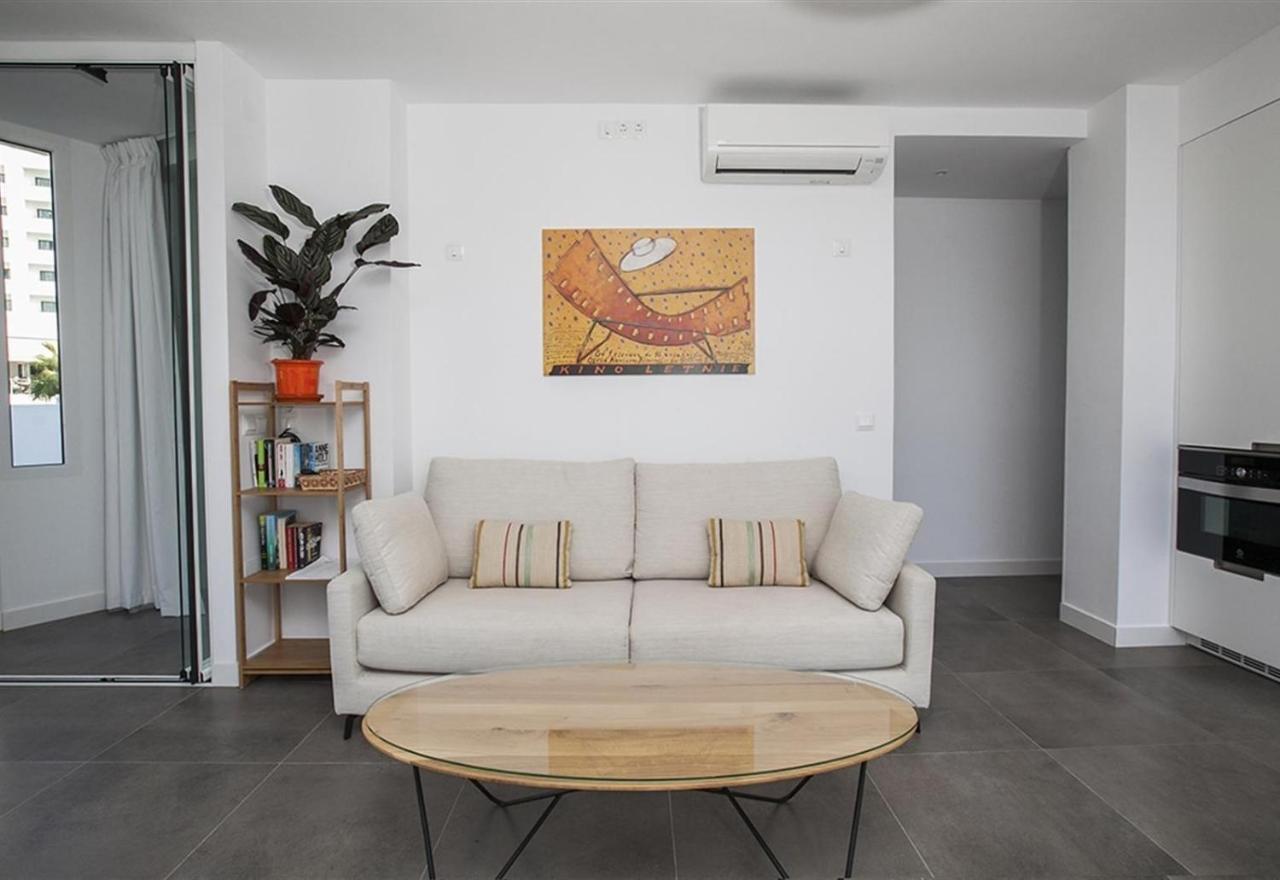 Super Front Line Modern New Apartm Nerja Eksteriør billede