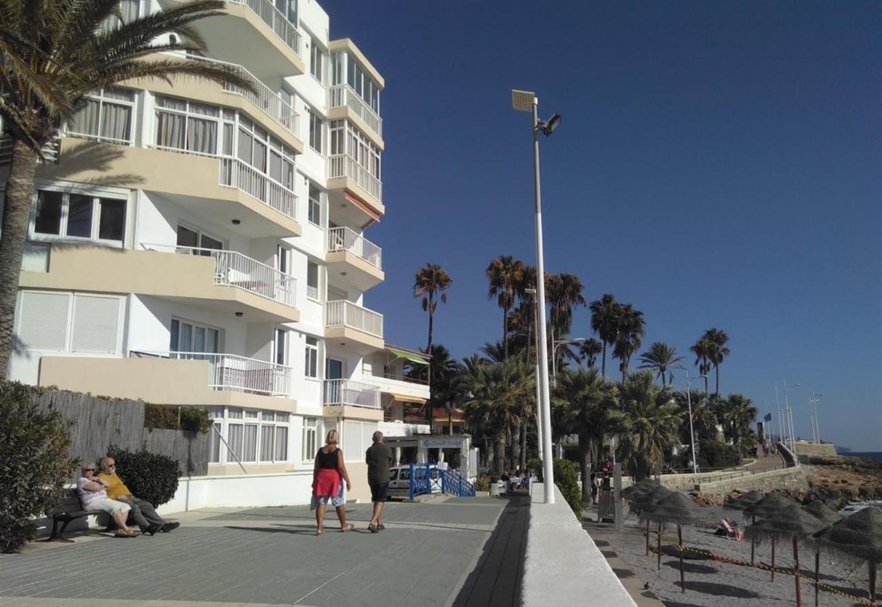 Super Front Line Modern New Apartm Nerja Eksteriør billede